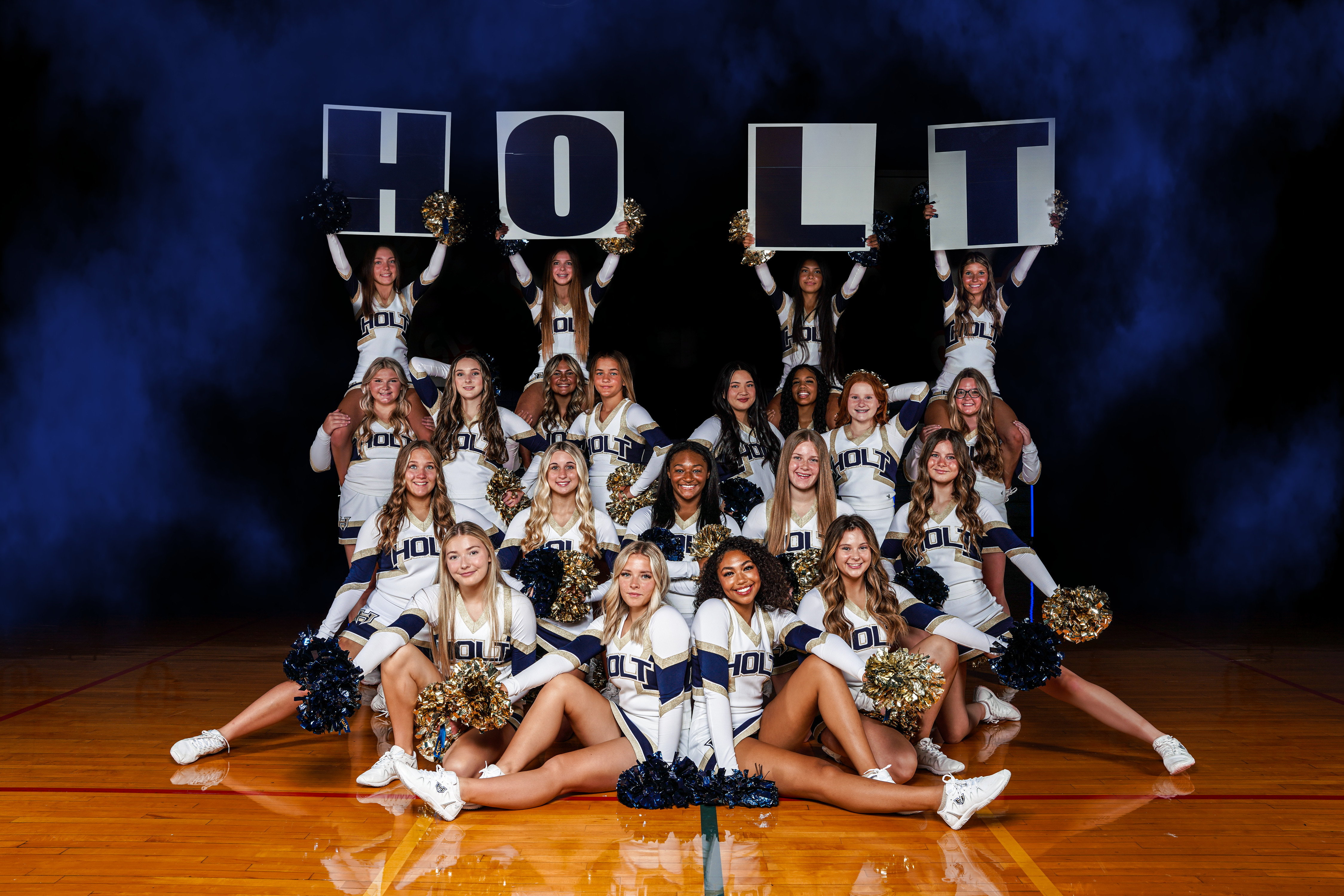 Holt Cheer